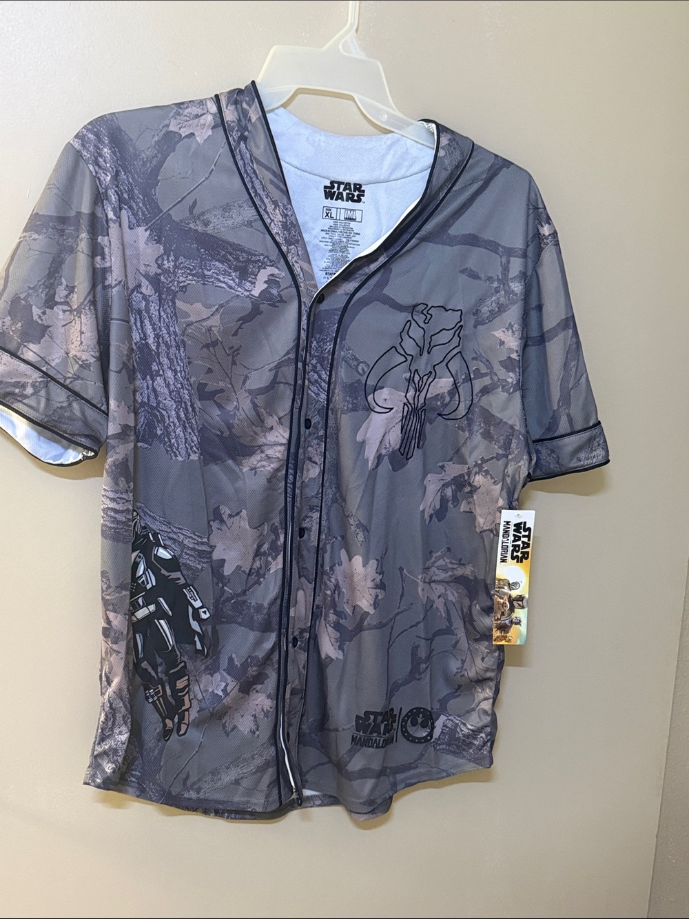 Star Wars Mandalorian Gray Camouflage Button-Front Jersey